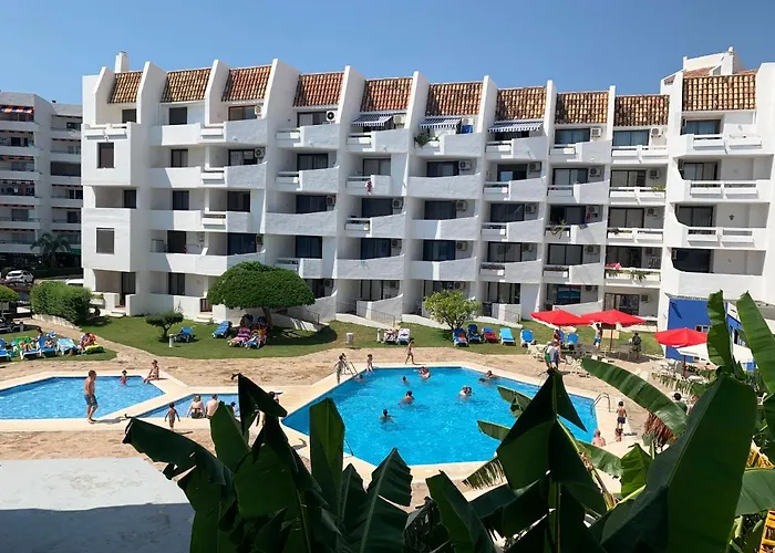 Apartamentos Eurhostal 3000